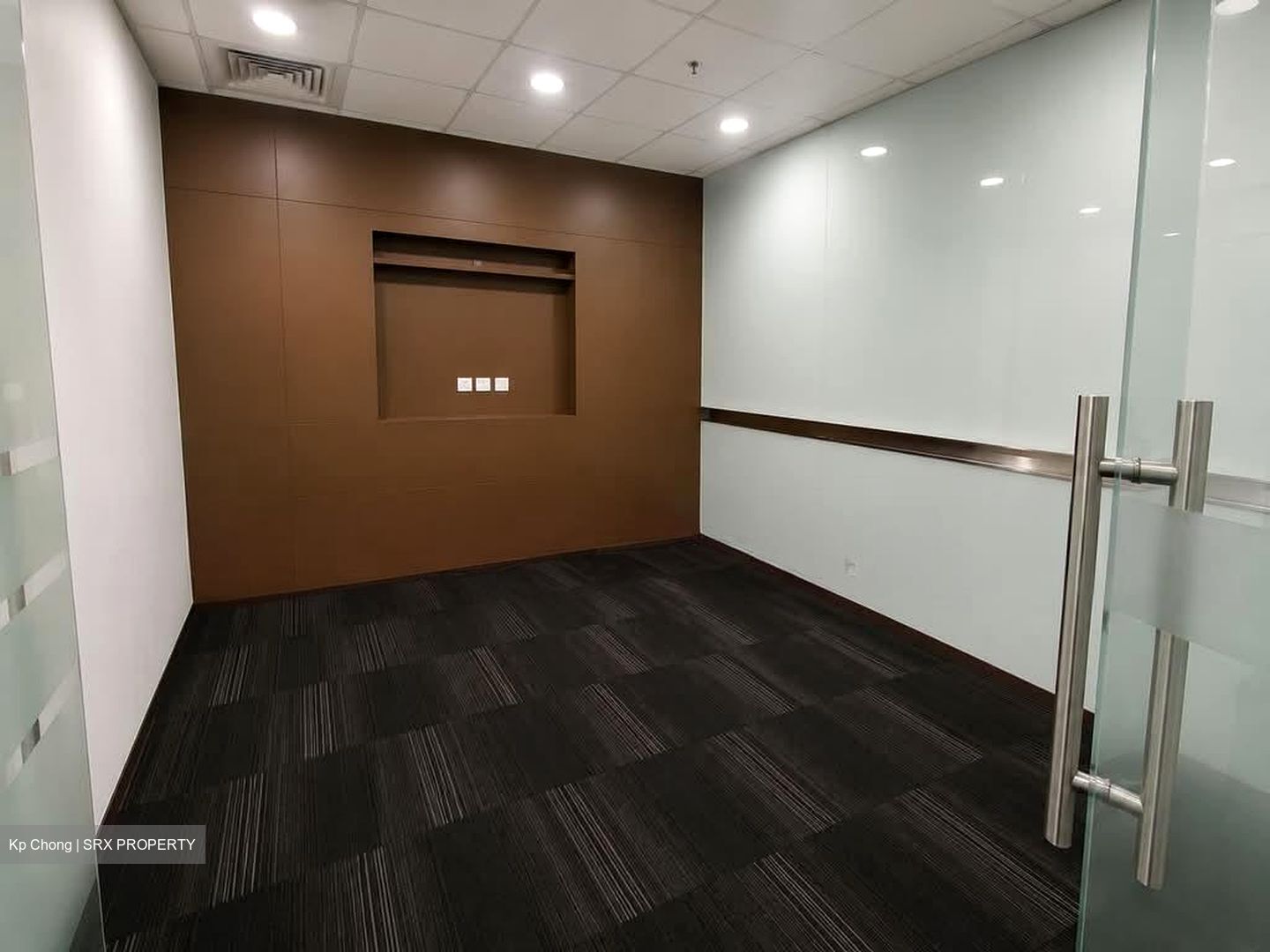 Overseas Union Bank Building (D1), Office #571671911